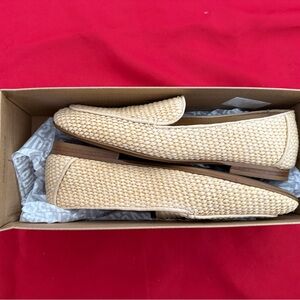 Women's Cream Loafers